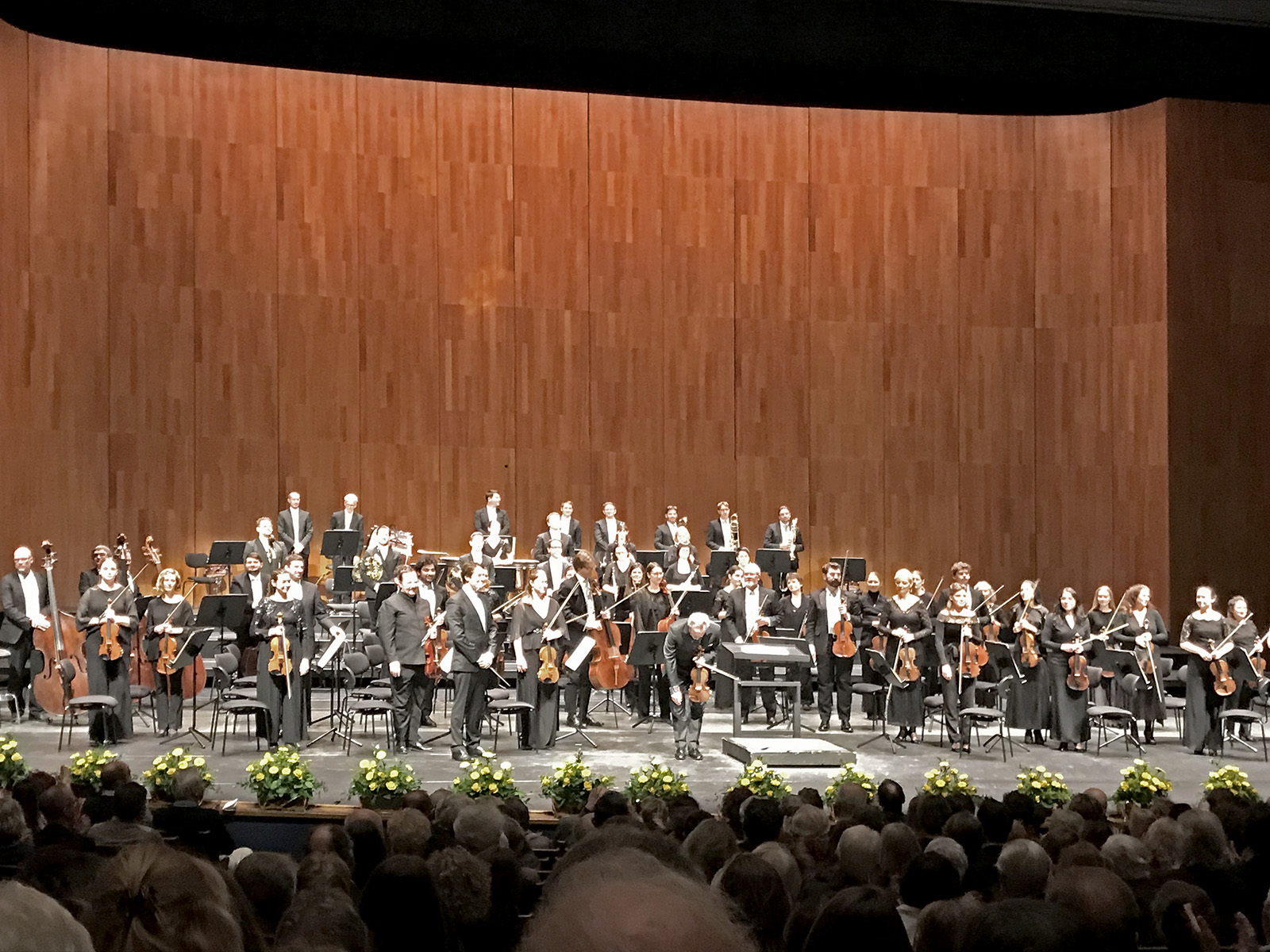 Applaus fürs SOV und Geiger Benjamin Schmid