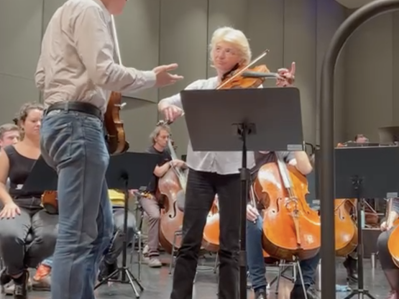 Antje Weithaas bei der Probe